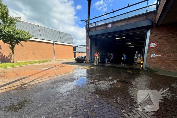 Wateroverlast in magazijn van supermarkt