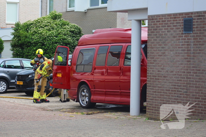 LPG bus gecontroleerd na melding gaslekkage