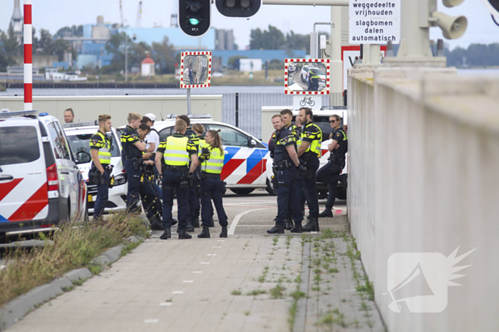 Demonstranten blokkeren opnieuw Zeesluis