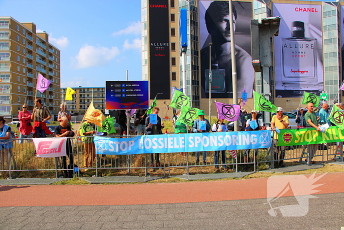 Extinction Rebellion demonstreerd bij Dutch grandprix