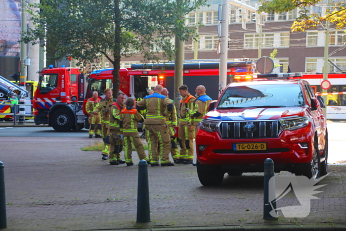 Grote brand in studentencomplex meerdere mensen vluchten naar buiten