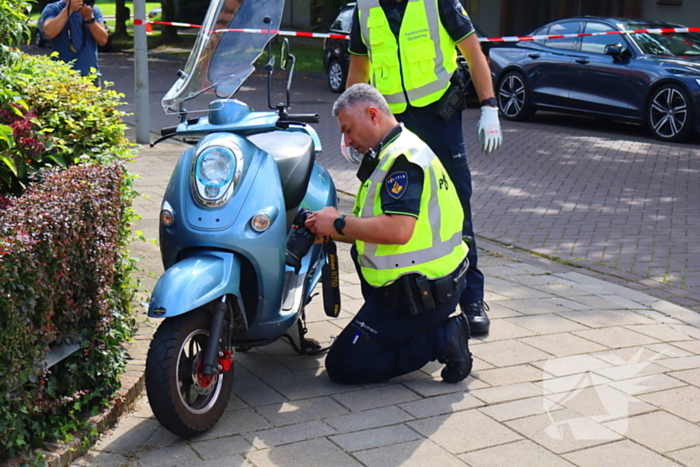 Scooterrijder gewond bij botsing met automobilist