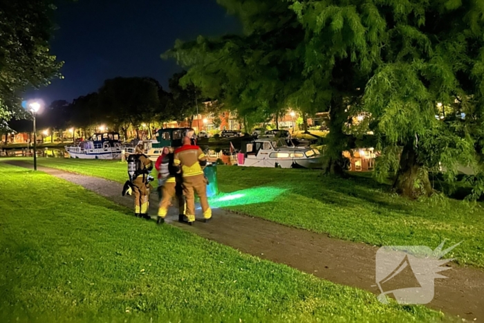 Mensen onwel op boot, brandweer verricht metingen