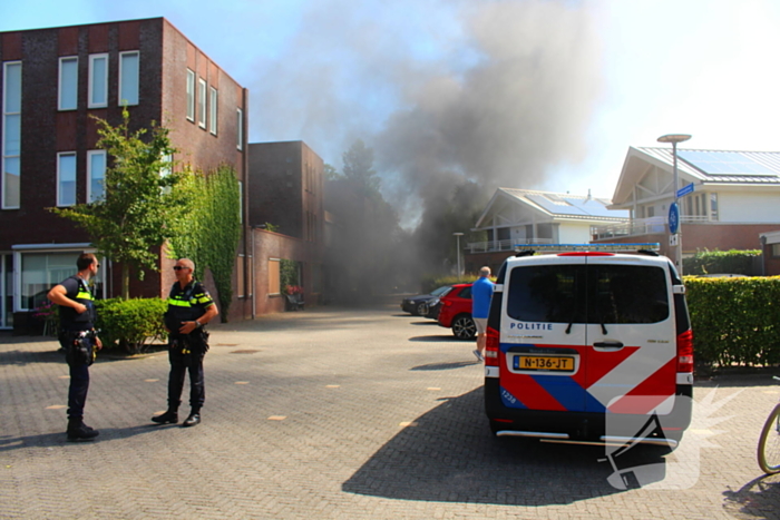 Brand op boot met grote hoeveelheid brandstof