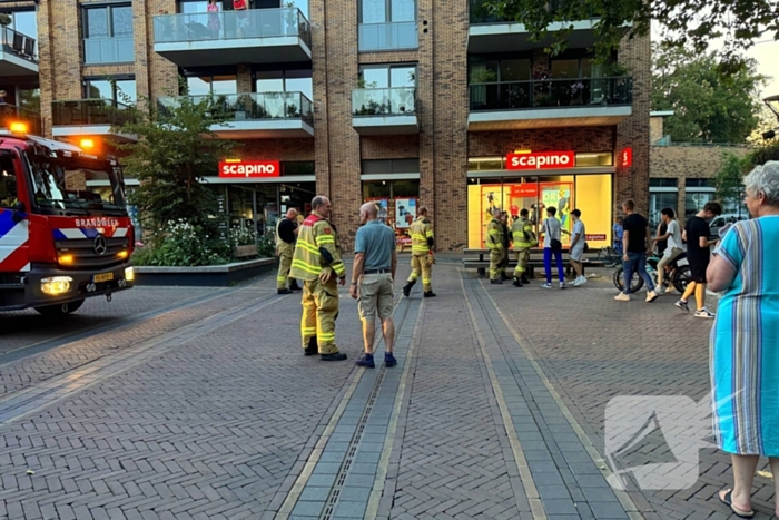 Afvalzak in brand gestoken op bankje