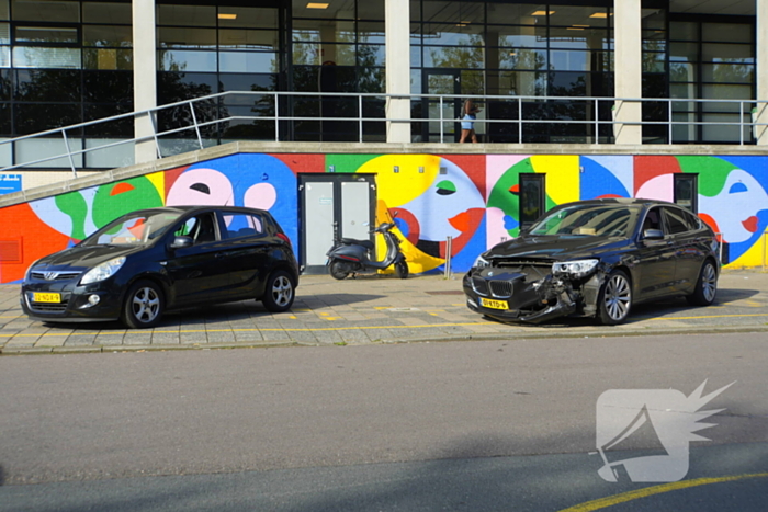 Keeractie leidt tot aanrijding tussen auto's