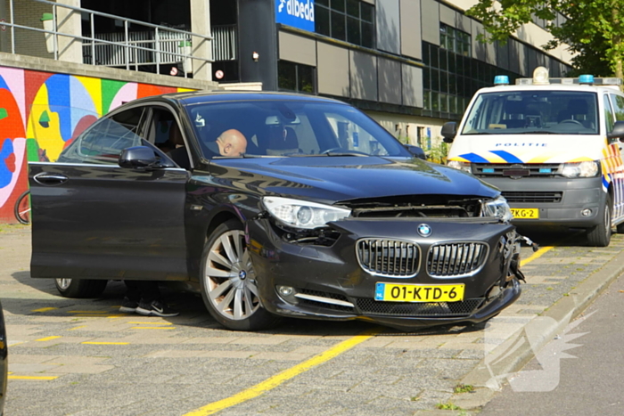 Keeractie leidt tot aanrijding tussen auto's