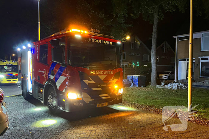 Kinderen merken brandende schuur op in nachtelijke uren