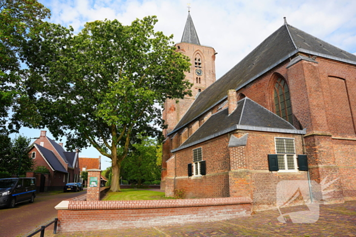 Klok van kerk luidt door na verontwaardiging