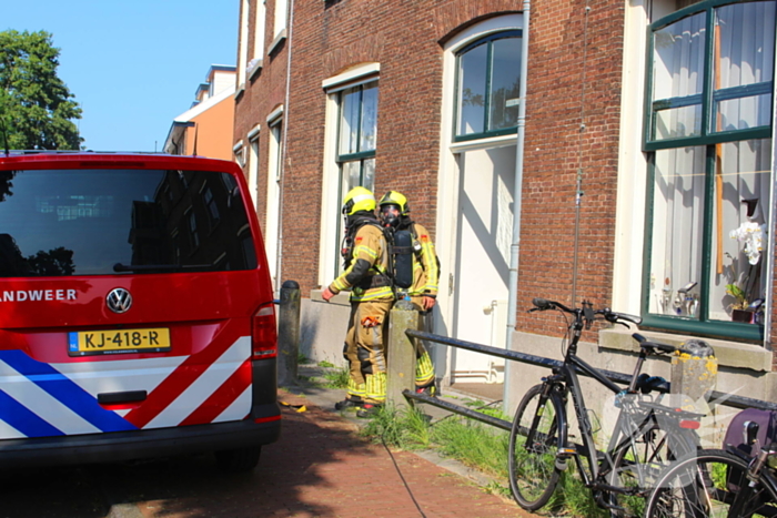 Vluchtelingenopvang ontruimd door brandend bankstel