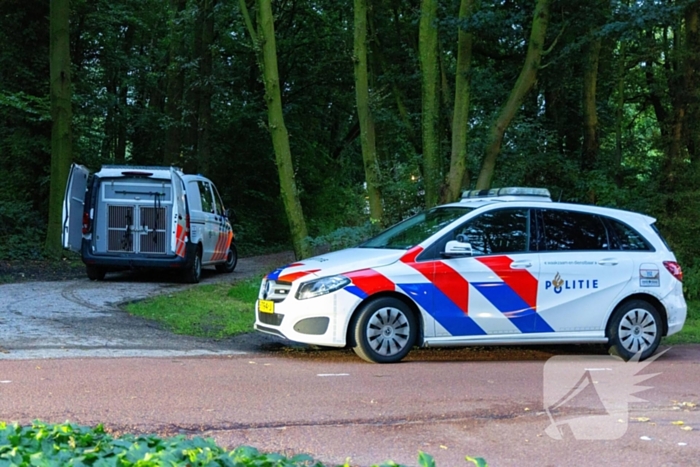 Grote politie-inzet na steekpartij in park