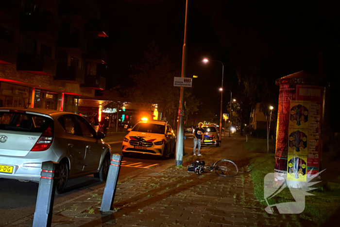 Fietser gewond bij botsing met auto