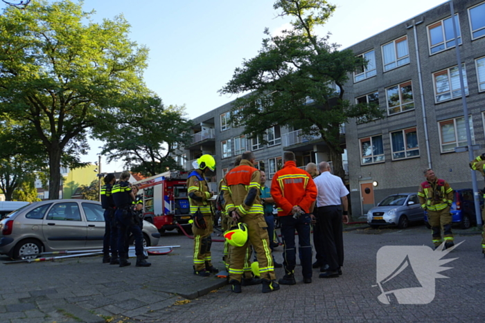 Uitslaande brand na explosie in woongebouw voor begeleid wonen