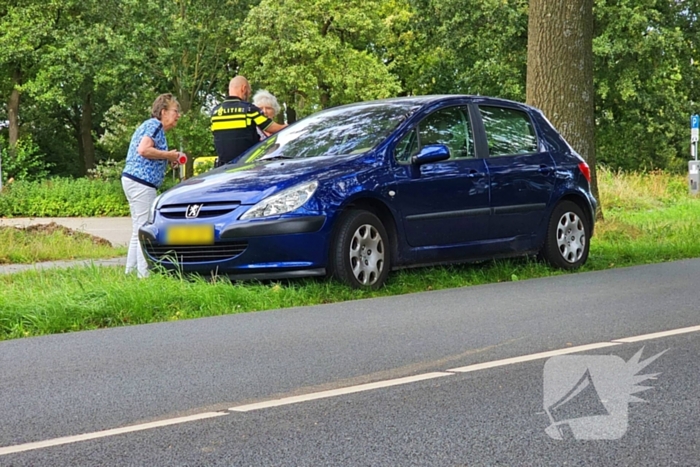 Fietser aangereden op rotonde