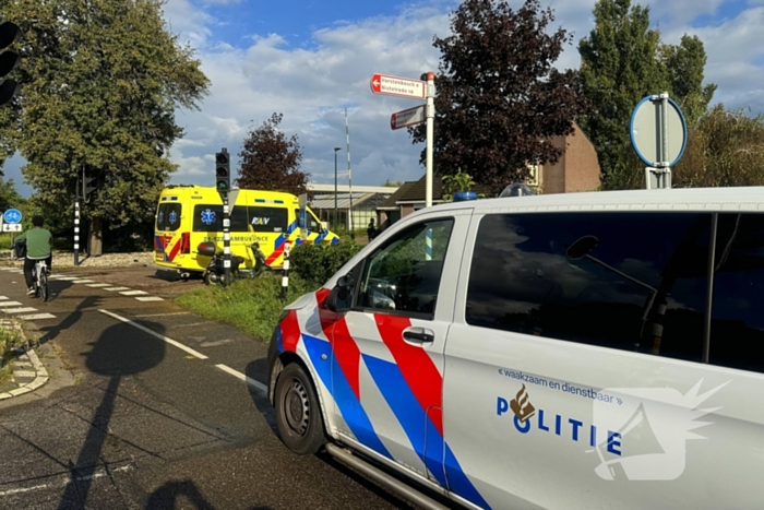 Scooterrijder gewond bij aanrijding met personenauto