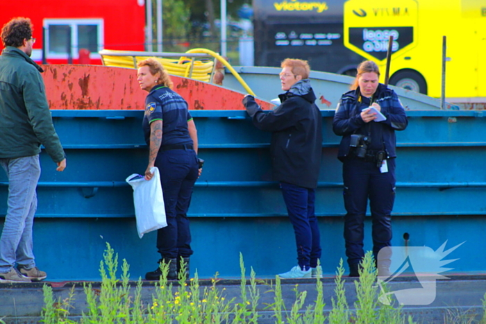 Hulpdiensten Ingezet voor Incident op binnenvaartschip