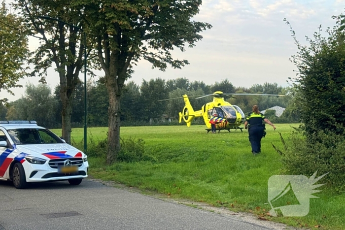 Fietser ernstig gewond, traumahelikopter ingezet