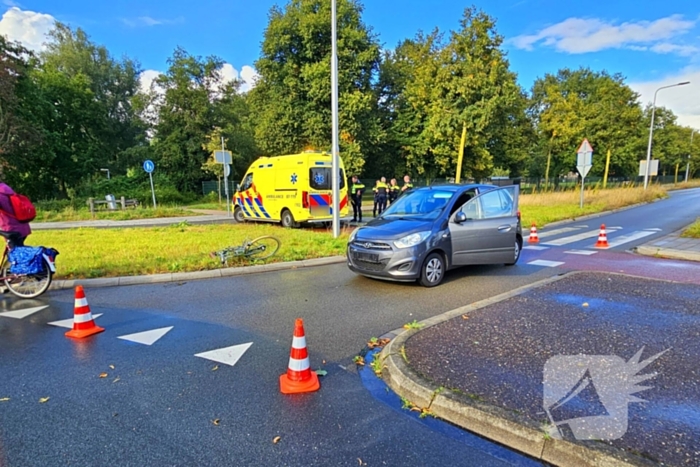 Wederom fietser aangereden op rotonde