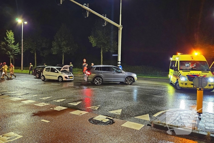 Flinke schade bij botsing op kruising