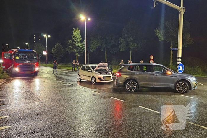 Flinke schade bij botsing op kruising