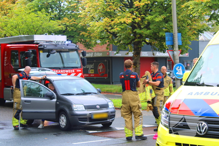 Brandweer verleent eerste hulp na ongeval