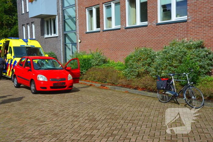 Voorruit gebarsten bij aanrijding met fietser