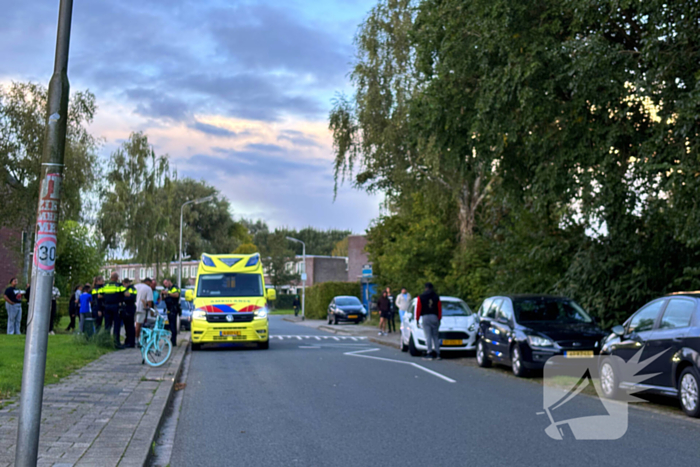 Fietsend kind gewond bij botsing met auto