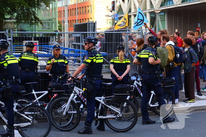 Weinig politie-inzet tijdens XR-blokkade wegens staking