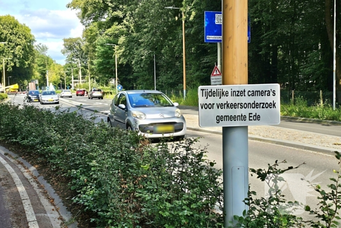 Gemeente gaat camera's plaatsen voor verkeersinzicht bij horror rotonde