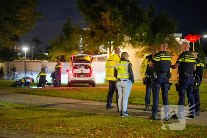 Achtervolging met motor eindigt in het gras