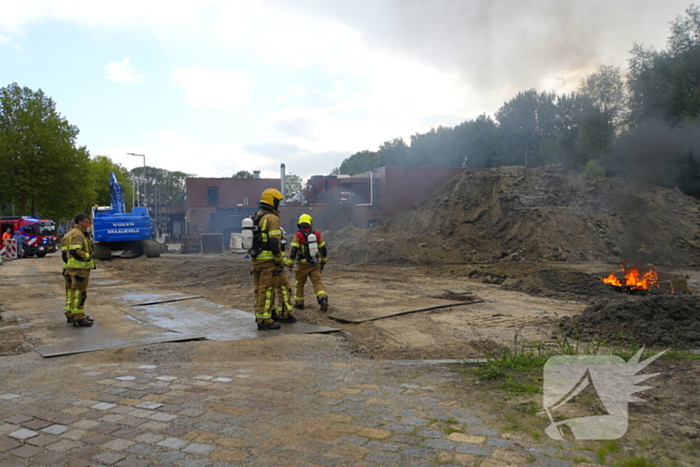 Poederblussers ingezet bij brand in stroomkast