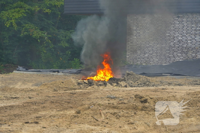 Poederblussers ingezet bij brand in stroomkast