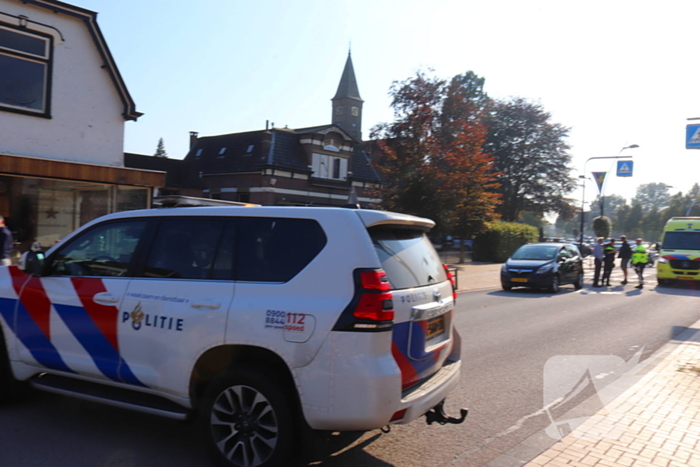 Voetganger aangereden op zebrapad