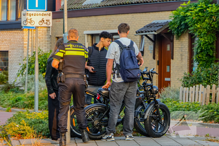 Jongere op fatbike aangereden door personenauto