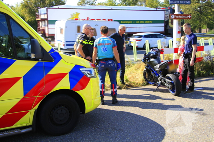 Wielrenfiets gebroken na ongeval met motor