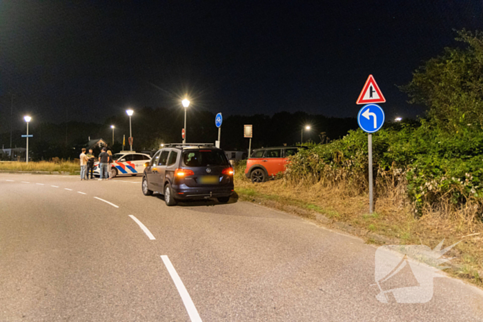 Minderjarige botst met personenauto tijdens joyride