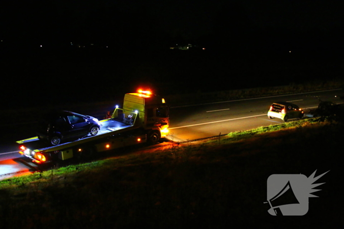 Twee auto's zwaar beschadigd bij aanrijding