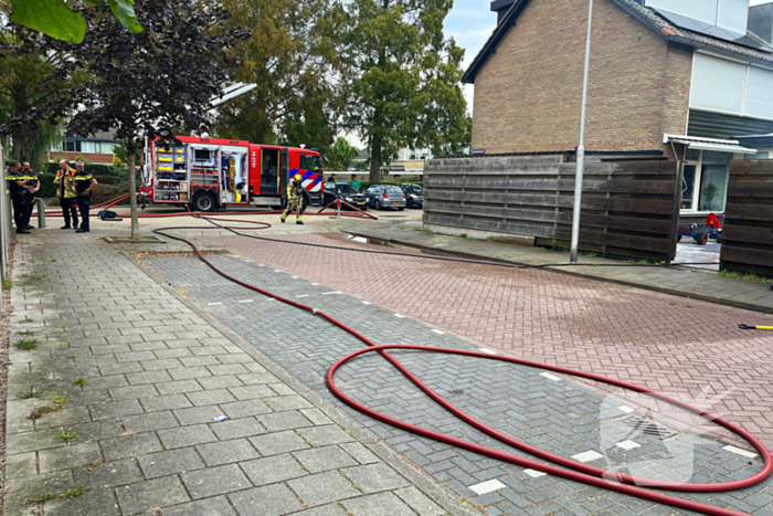 Veel rookontwikkeling bij schuurbrand