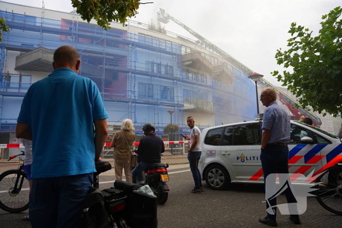 Veel rook bij brand in afhaalrestaurant