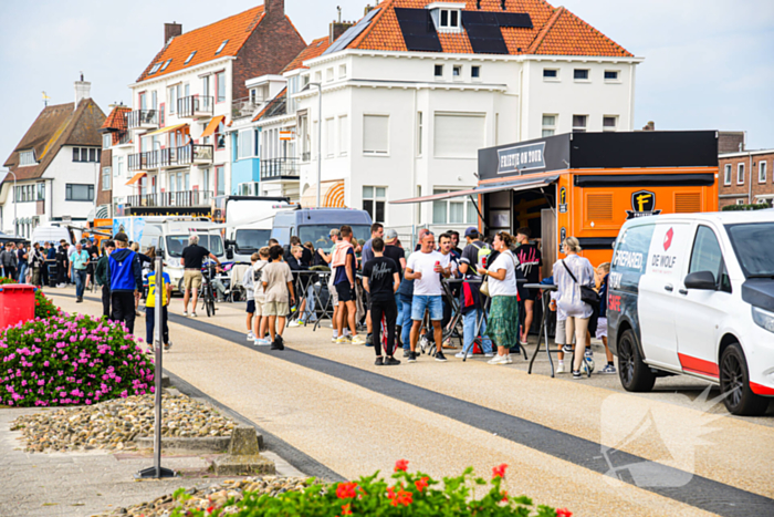 Duizenden toeschouwers bij 37e strandcross Vlissingen