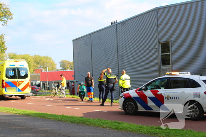 Gewonde na aanrijding tussen fietser en scooter