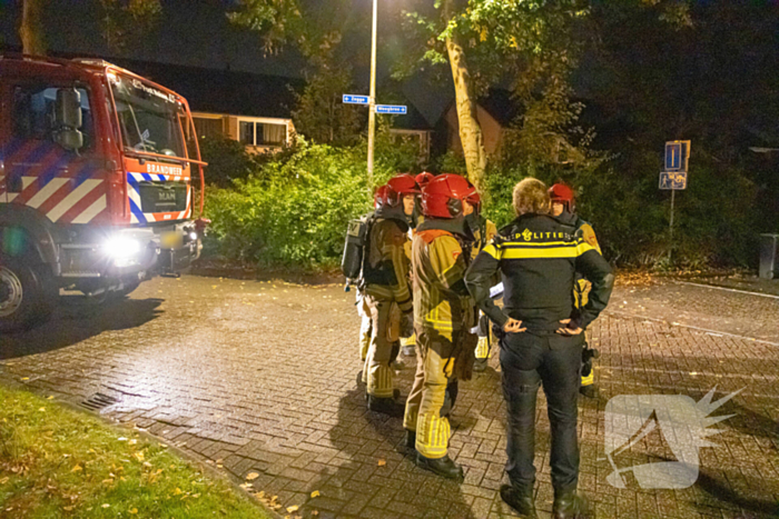 Explosie in achtertuin, politie doet onderzoek