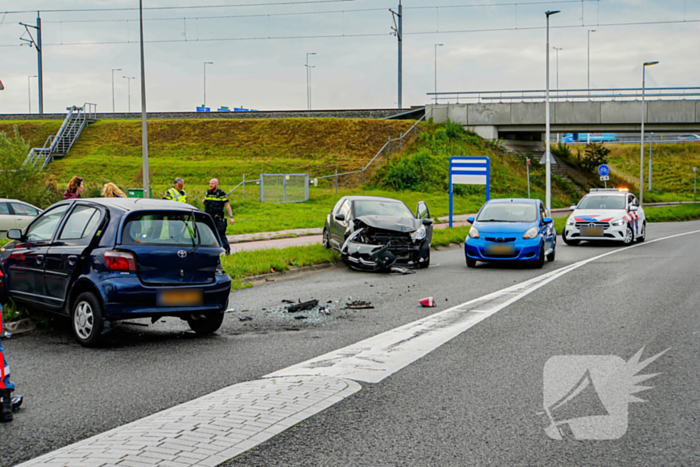 Traumateam ingezet na botsing tussen twee voertuigen