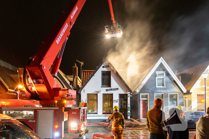 Zware schade na uitslaande brand in woning