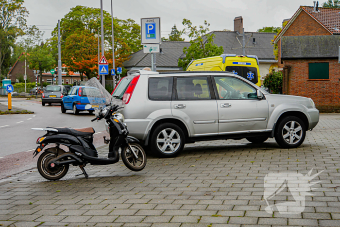 Scooterrijder gewond bij aanrijding