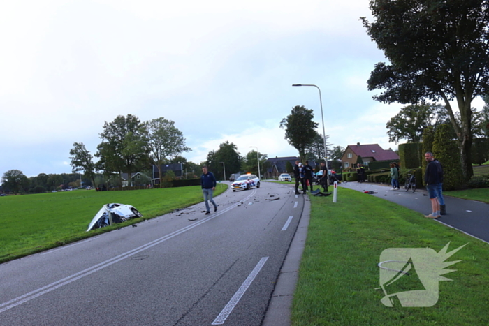 Ravage na botsing tussen drie auto's