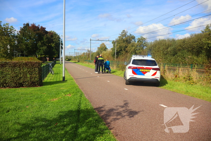 Man achter rollator aangereden door fietser