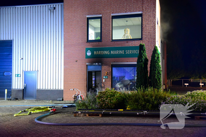 Brand zorgt voor veel rookontwikkeling