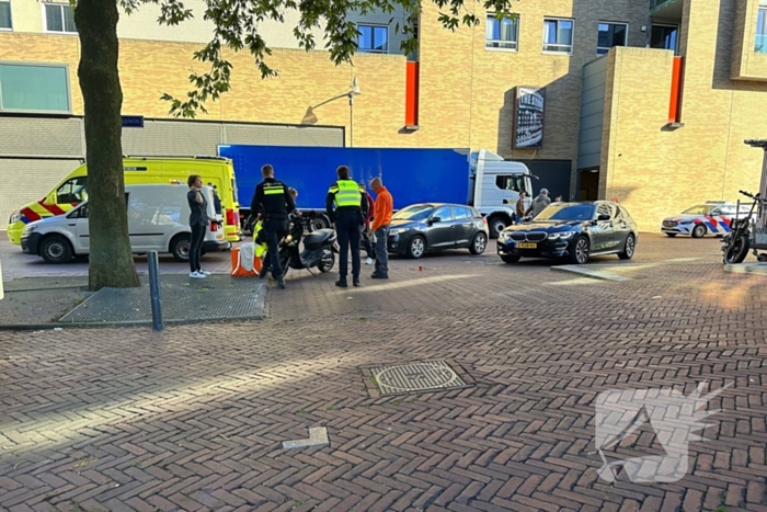 Scooterrijder aangereden door automobilist