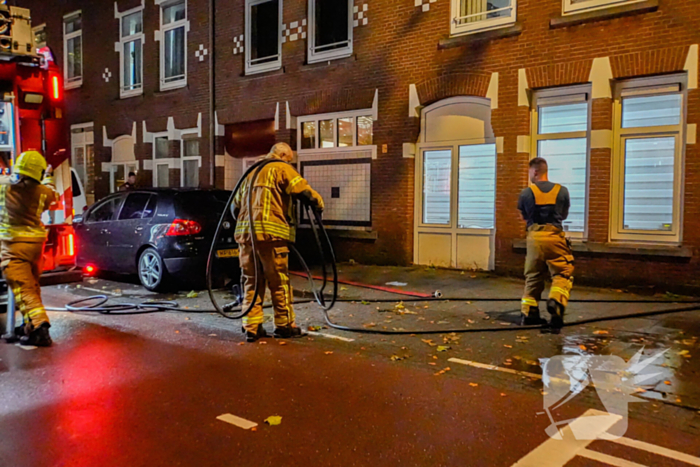 Afvalbrand zorgt voor rookoverlast in woning